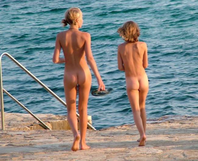 Film dokumentalny o nagiej życie nudystów bez ubrania | Documentary video about bare life nudists without clothes [Kolekcja Naturyzm]