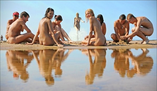 Zdjęcia piękne nudyzm w europie, kultura nudyzm jak styl życia (set 6) | Beautiful photos nudism in Europe, the culture of nudism as a lifestyle [Kolekcja Naturyzm]