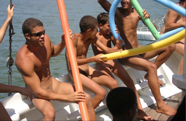 Photo nudism as a lifestyle in Brazil | Zdjęcie nudyzm jako styl życia w Brazylii [Kolekcja Naturyzm]